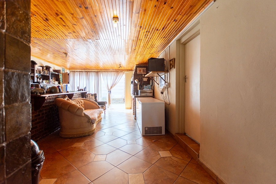5 Bedroom Property for Sale in Vredenburg Western Cape